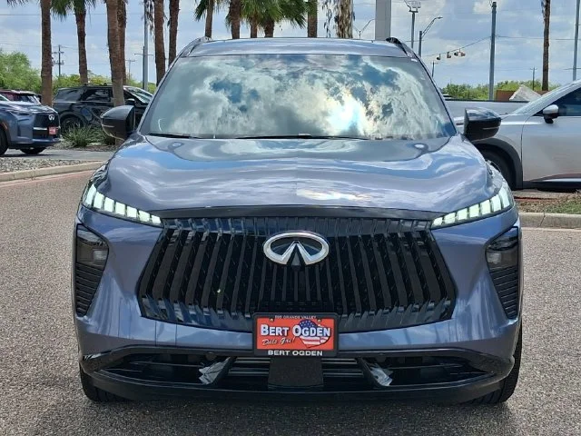 New 2027 MOONBOW BLUE INFINITI Luxe AWD image 2