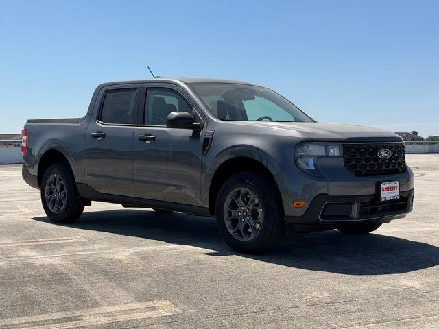 New 2026 Carbonized Gray Metallic Ford XLT image 1