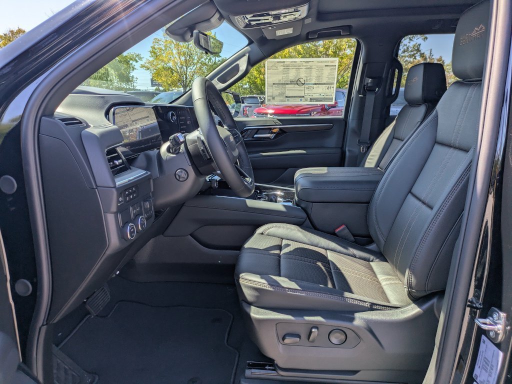 2026 Chevrolet Suburban High Country - Photo 22