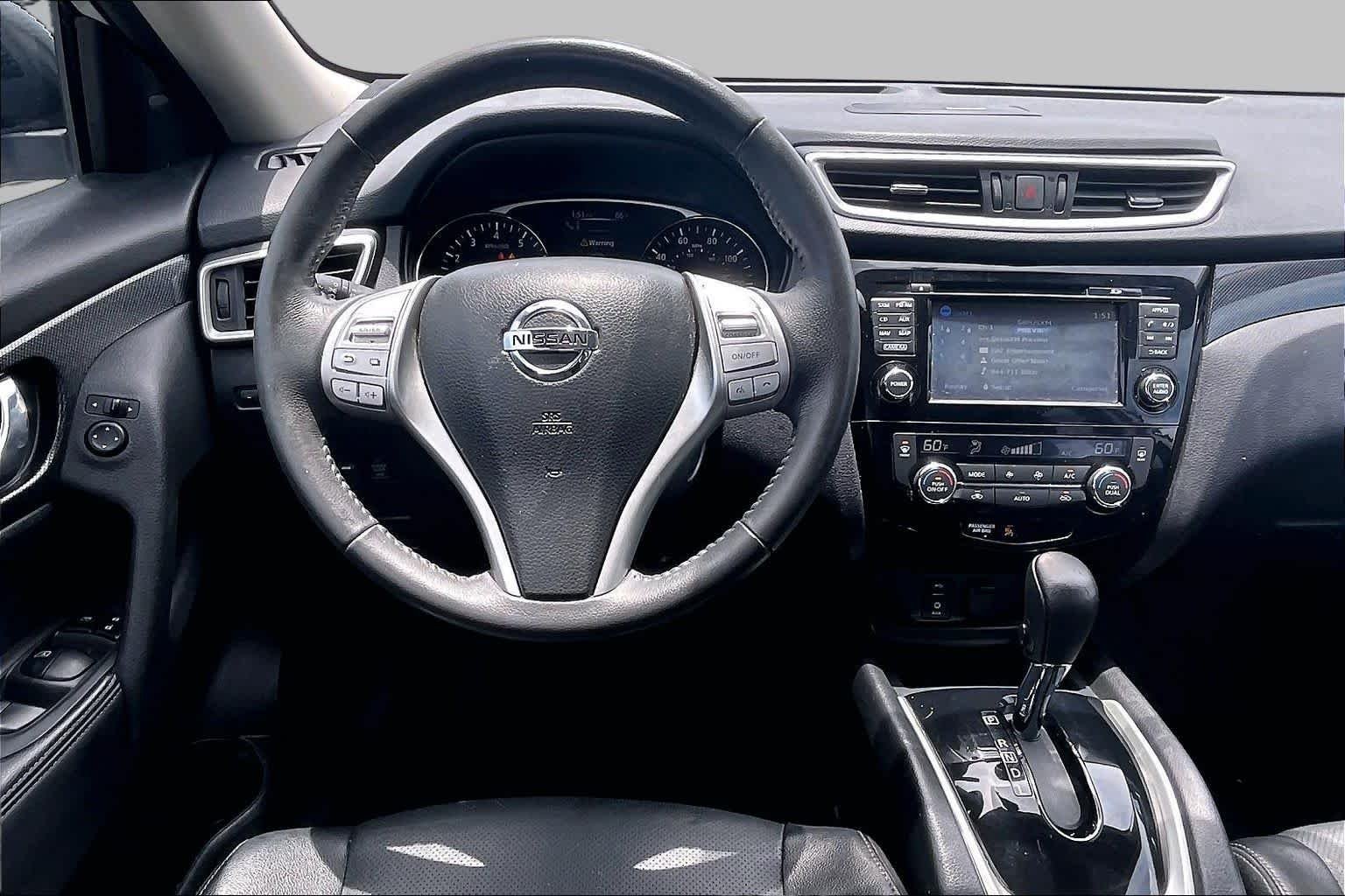 Used 2016 BRILLIANT SILVE Nissan SL image 6