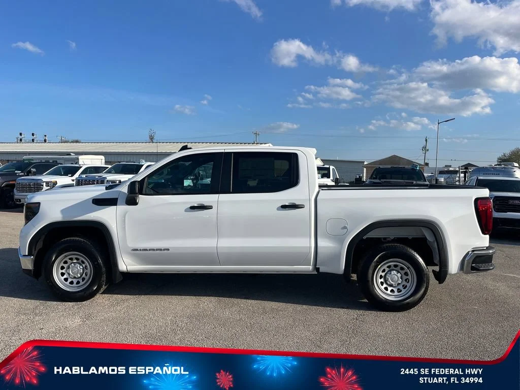 New 2026 Summit White GMC Pro image 4