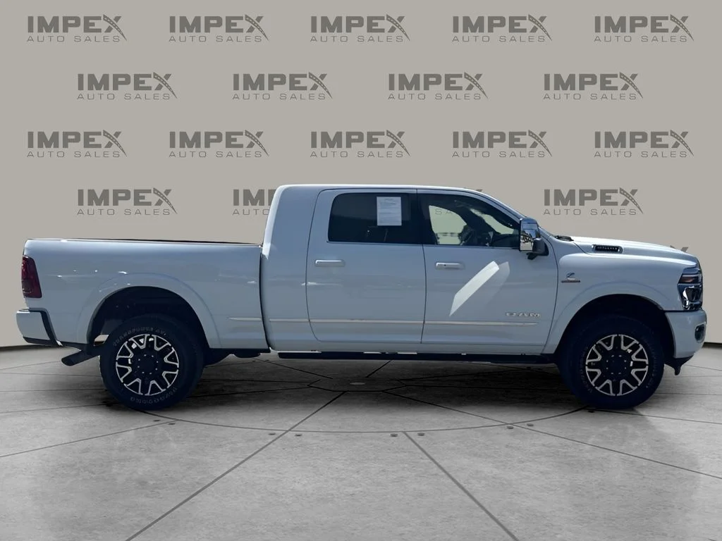 Used 2025 White Ram Limited image 6