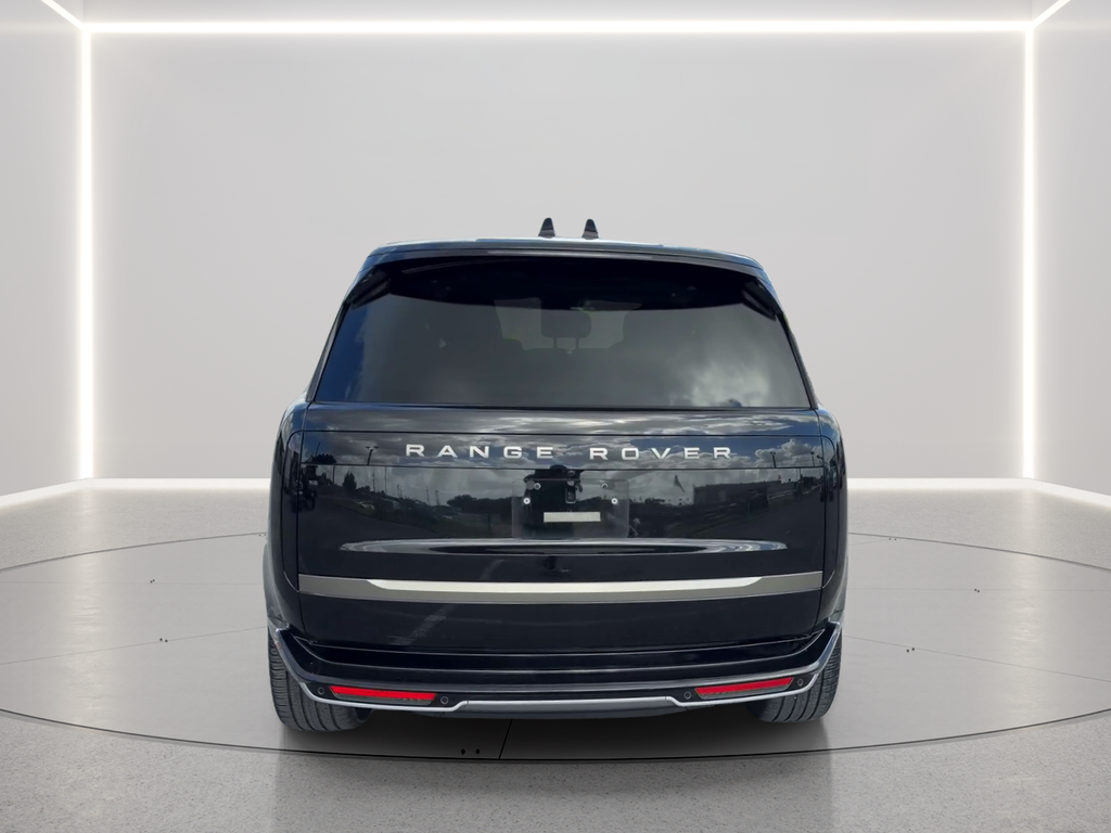 Used 2024 Black Land Rover SE image 6