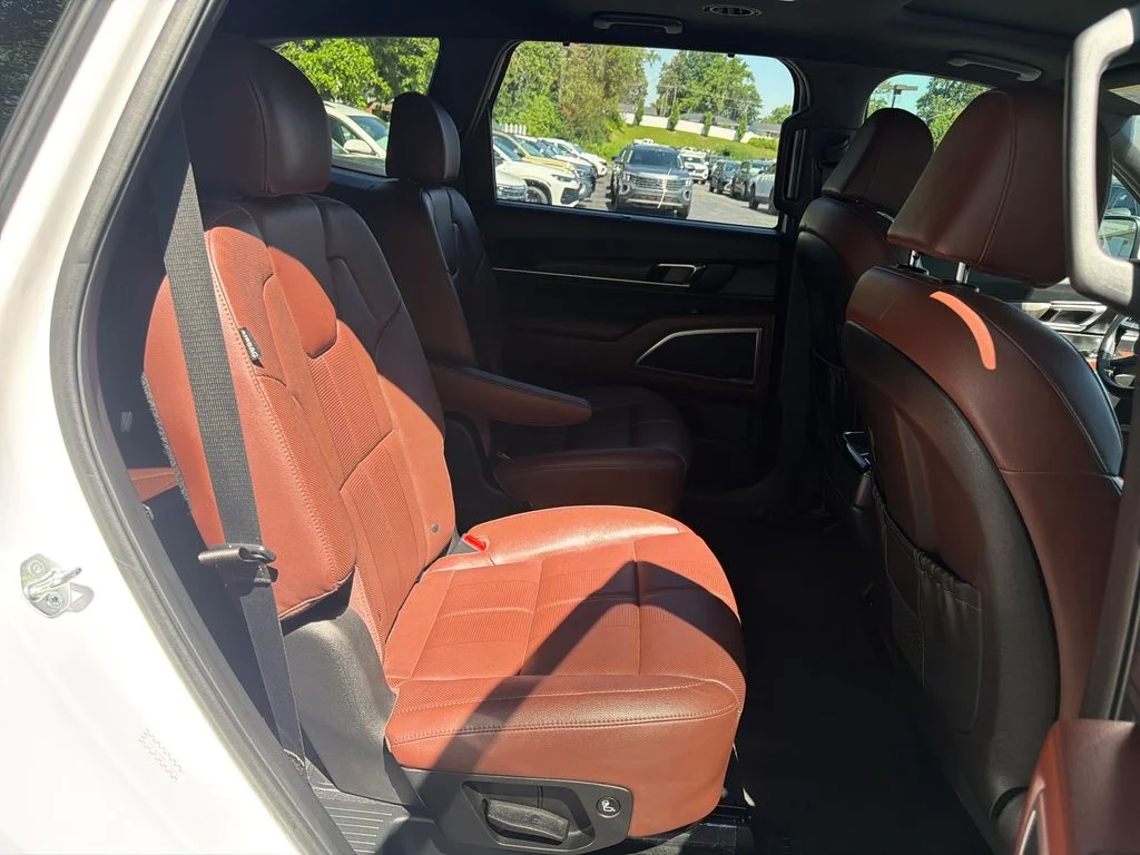 Used 2024 White Kia EX image 51
