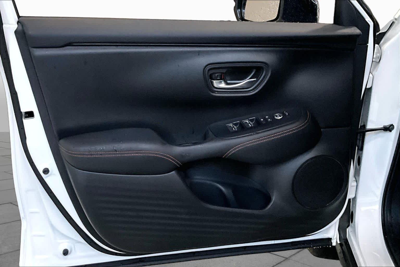 2025 Honda HR-V Sport - Photo 21
