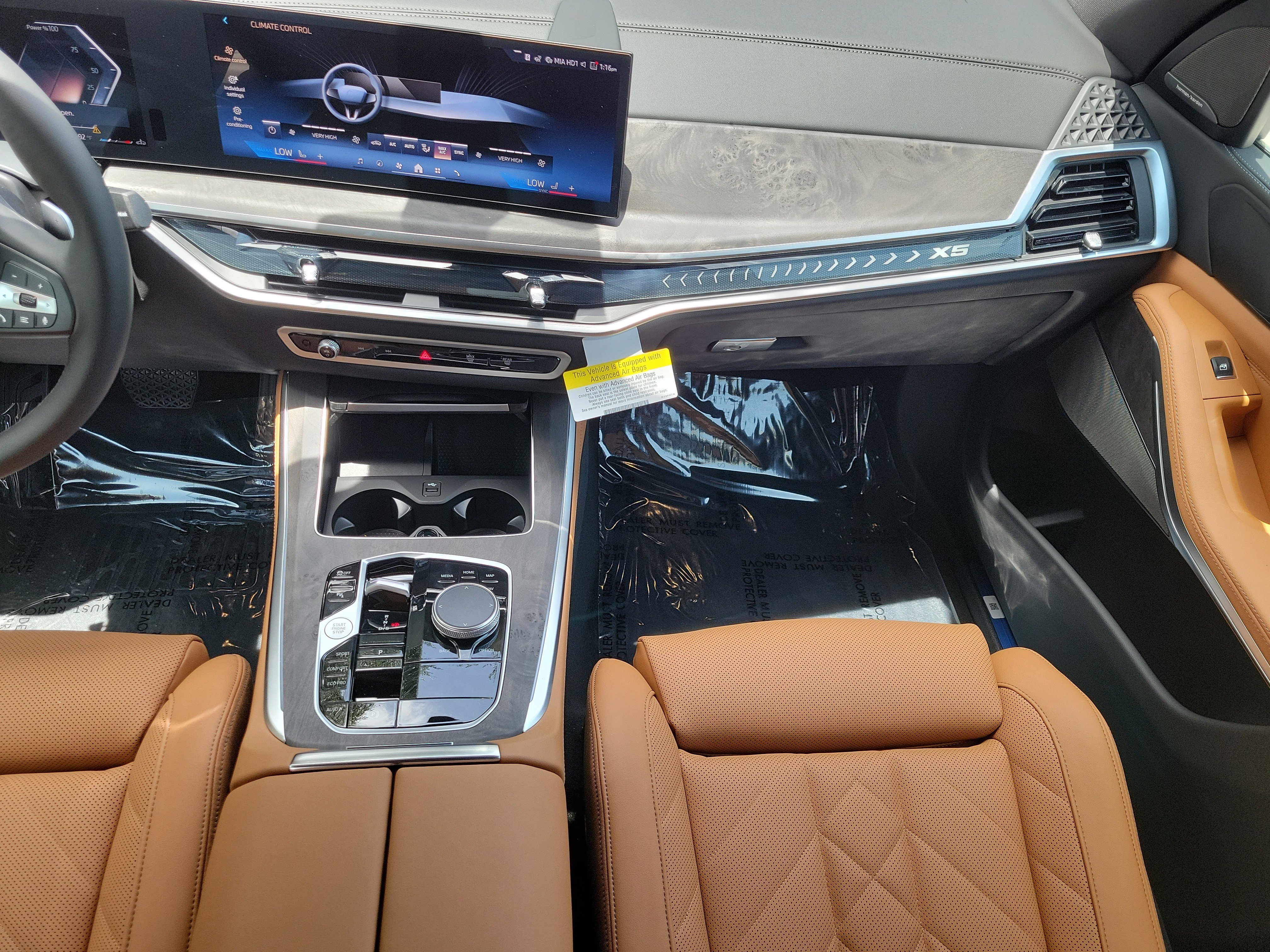 New 2026 Skyscraper Grey Metallic BMW sDrive40i image 9