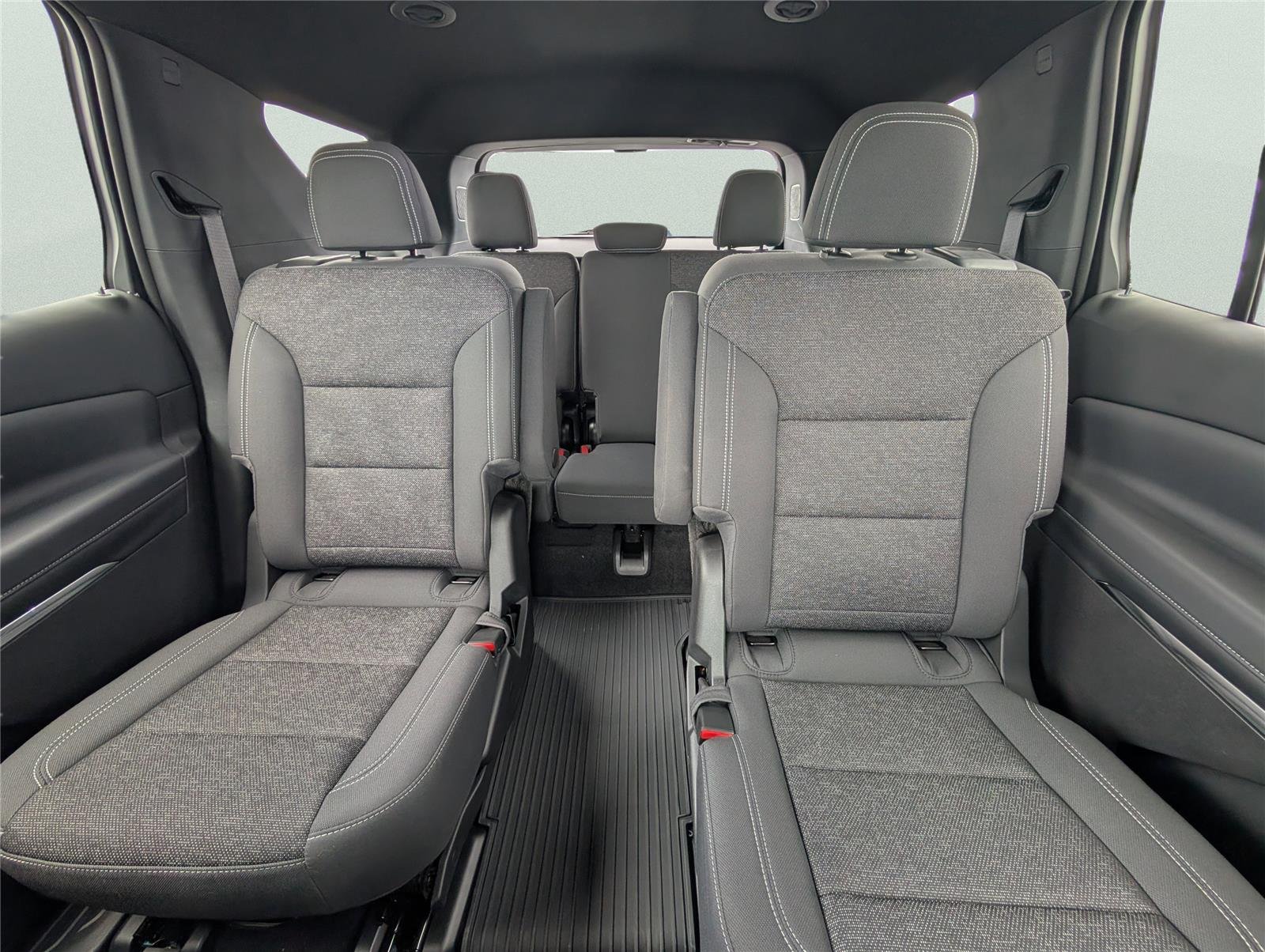 2026 Chevrolet Traverse LT - Photo 21