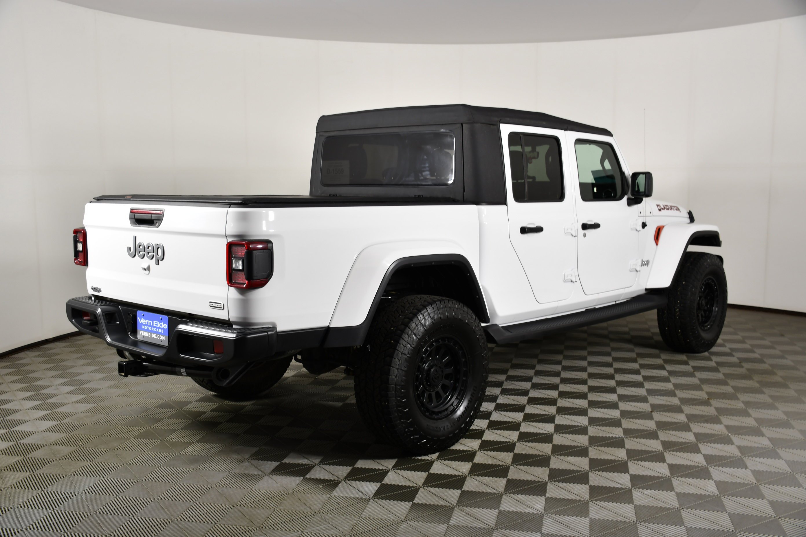 Used 2021 Bright White Clearcoat Jeep Overland image 6