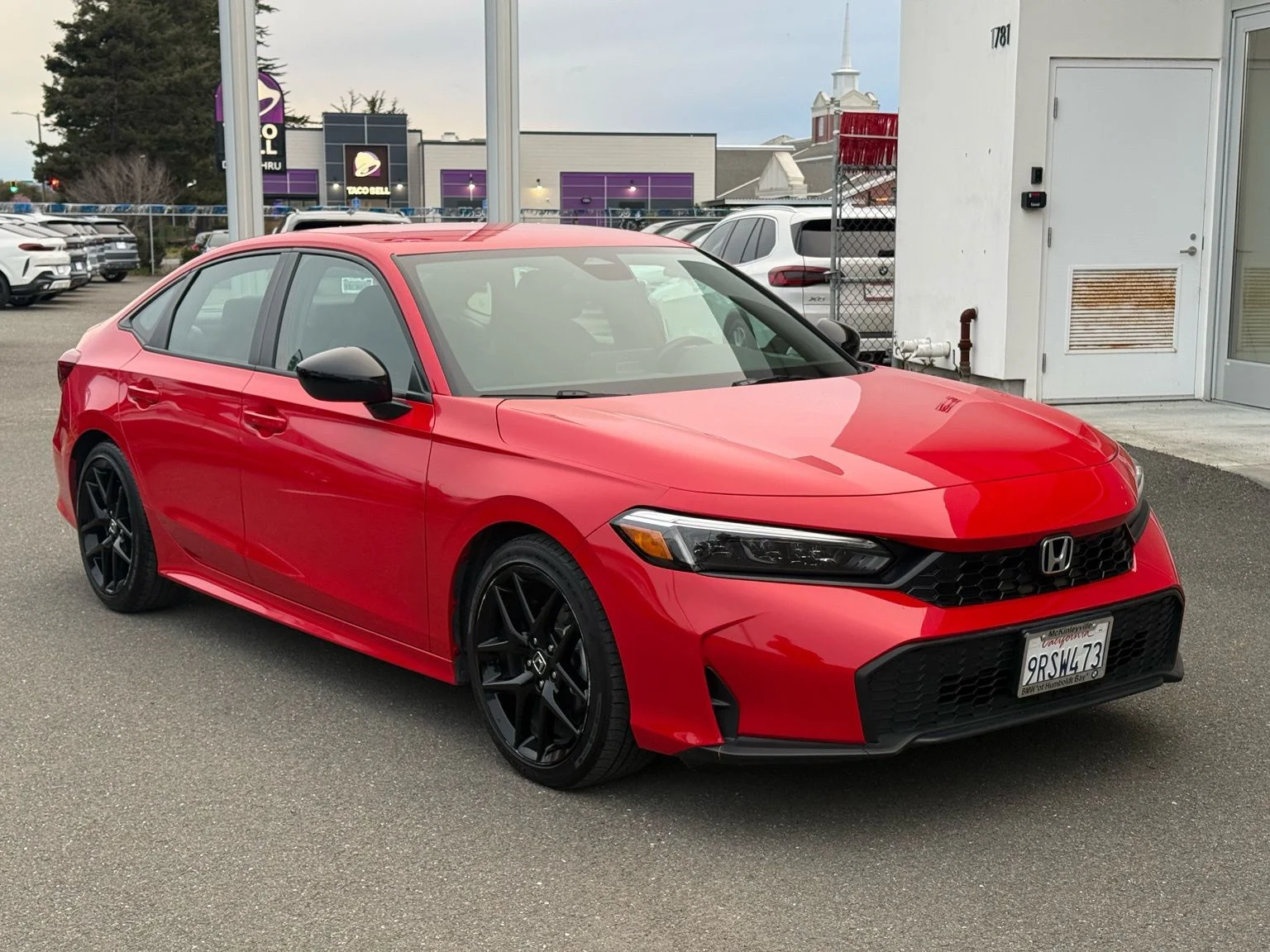 Used 2025  Honda Sport image 2