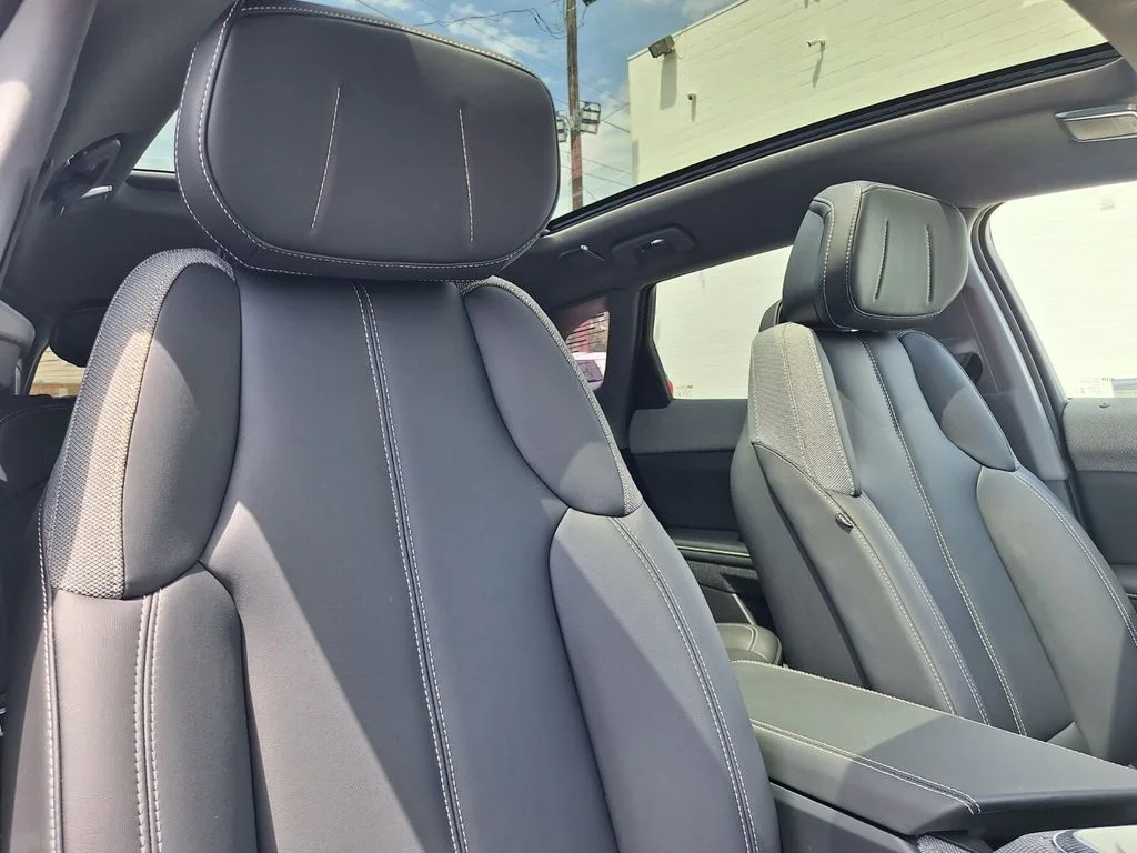 2026 Cadillac OPTIQ Luxury - Photo 21