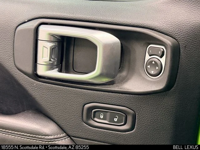 Used 2018 Green Jeep Unlimited Sahara image 14