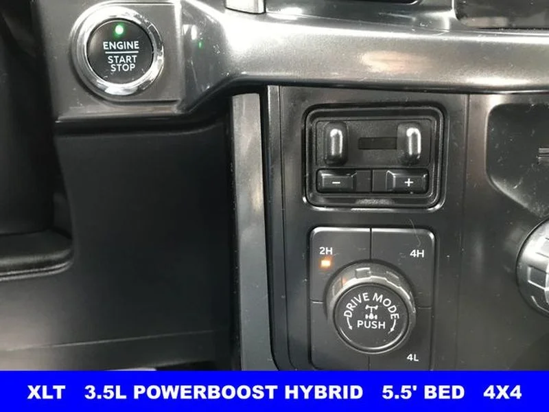 Certified Used 2023 Oxford White Ford XLT image 13