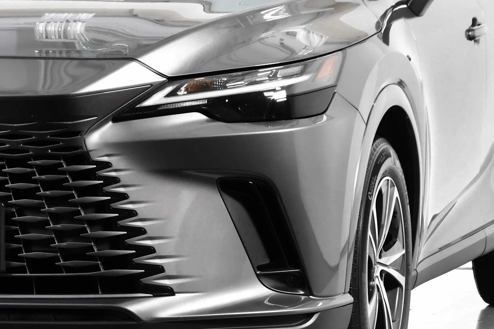 Certified Used 2023 NEBULA GRAY PEARL Lexus  image 11