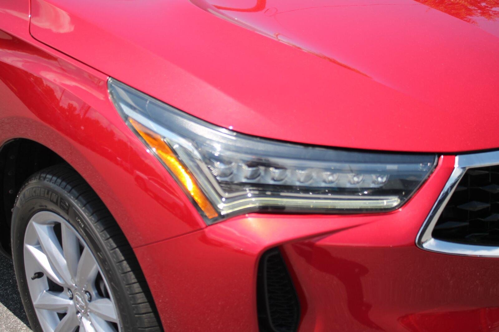 Used 2023 Red Acura SH-AWD image 10