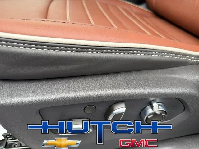 New 2026 Glacier White Tricoat GMC Denali Ultimate image 27