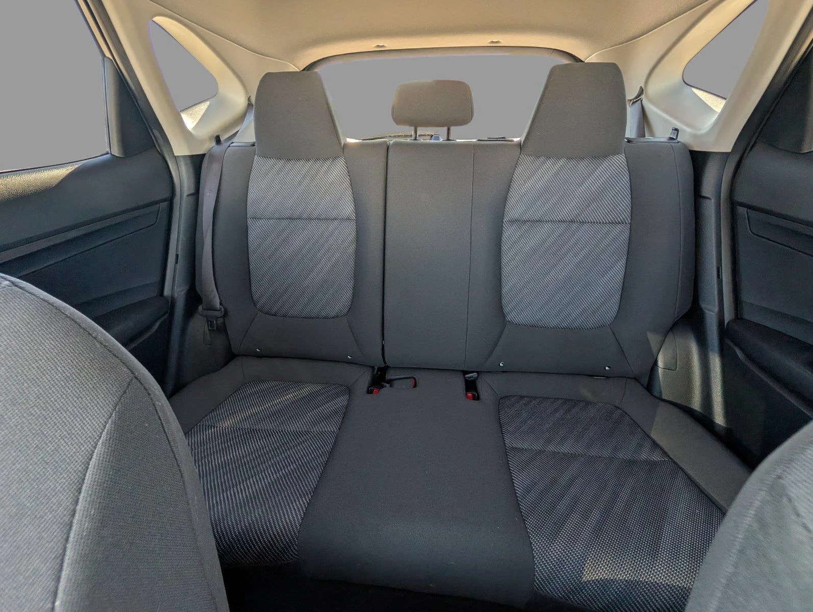 Used 2026 Steel Gray Kia LX image 13