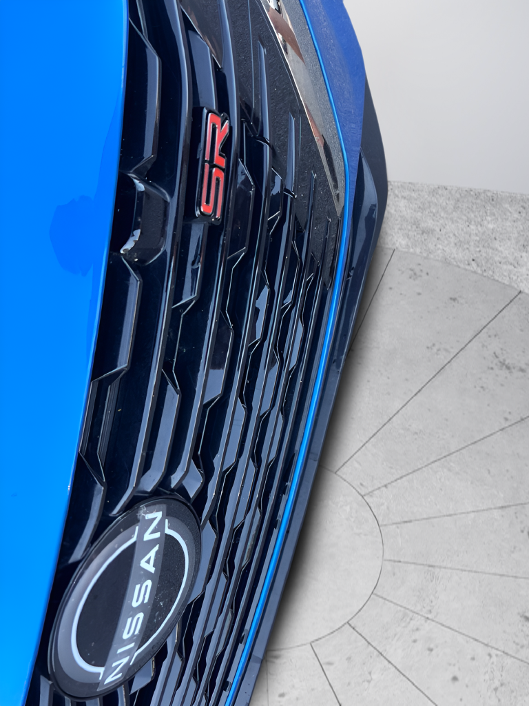 Used 2025 Blue Nissan SR image 37