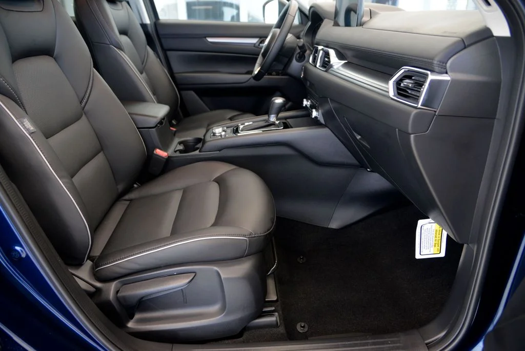 Certified Used 2025 Blue Mazda 2.5 S Select Package image 29