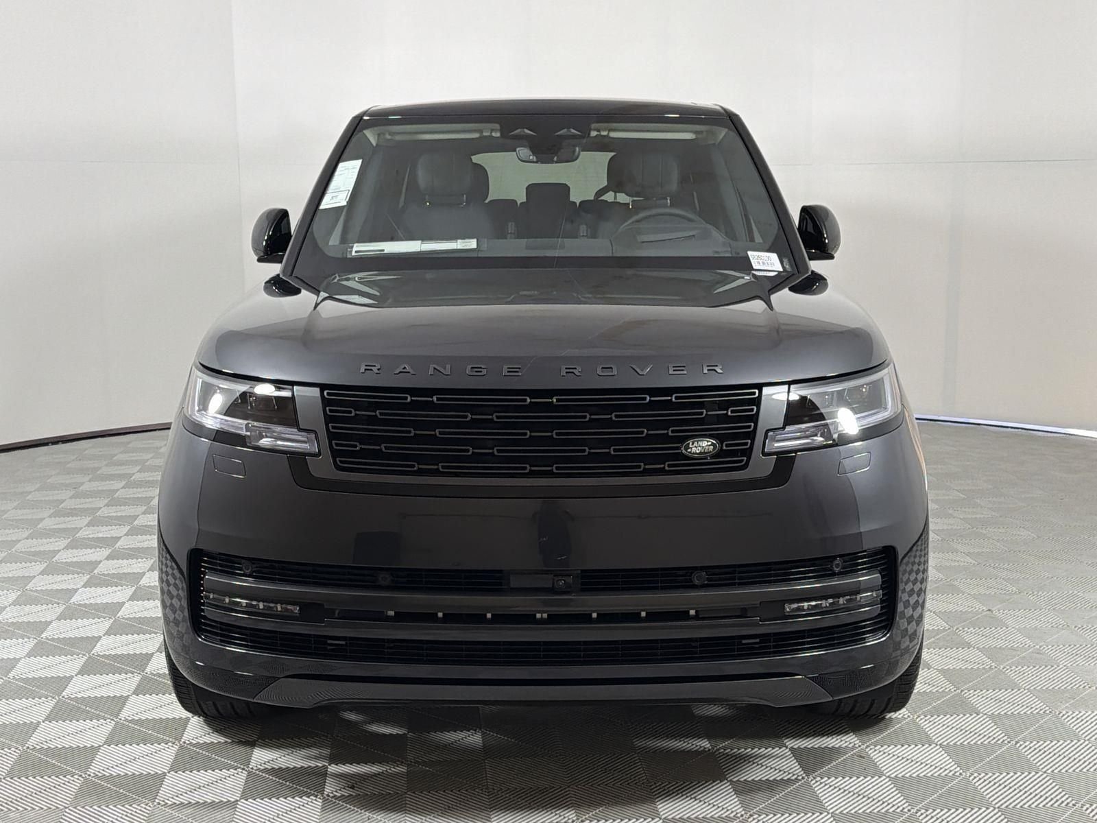2026 Land Rover Range Rover SE - Photo 8
