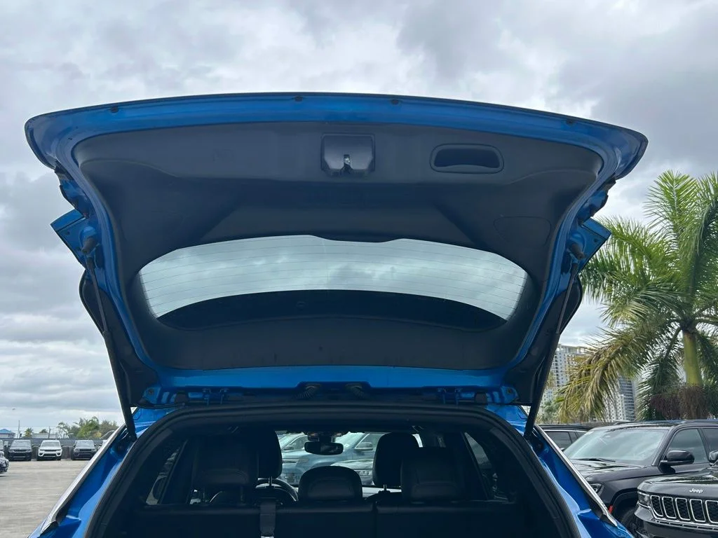 Used 2023 Blue Jeep Limited image 43