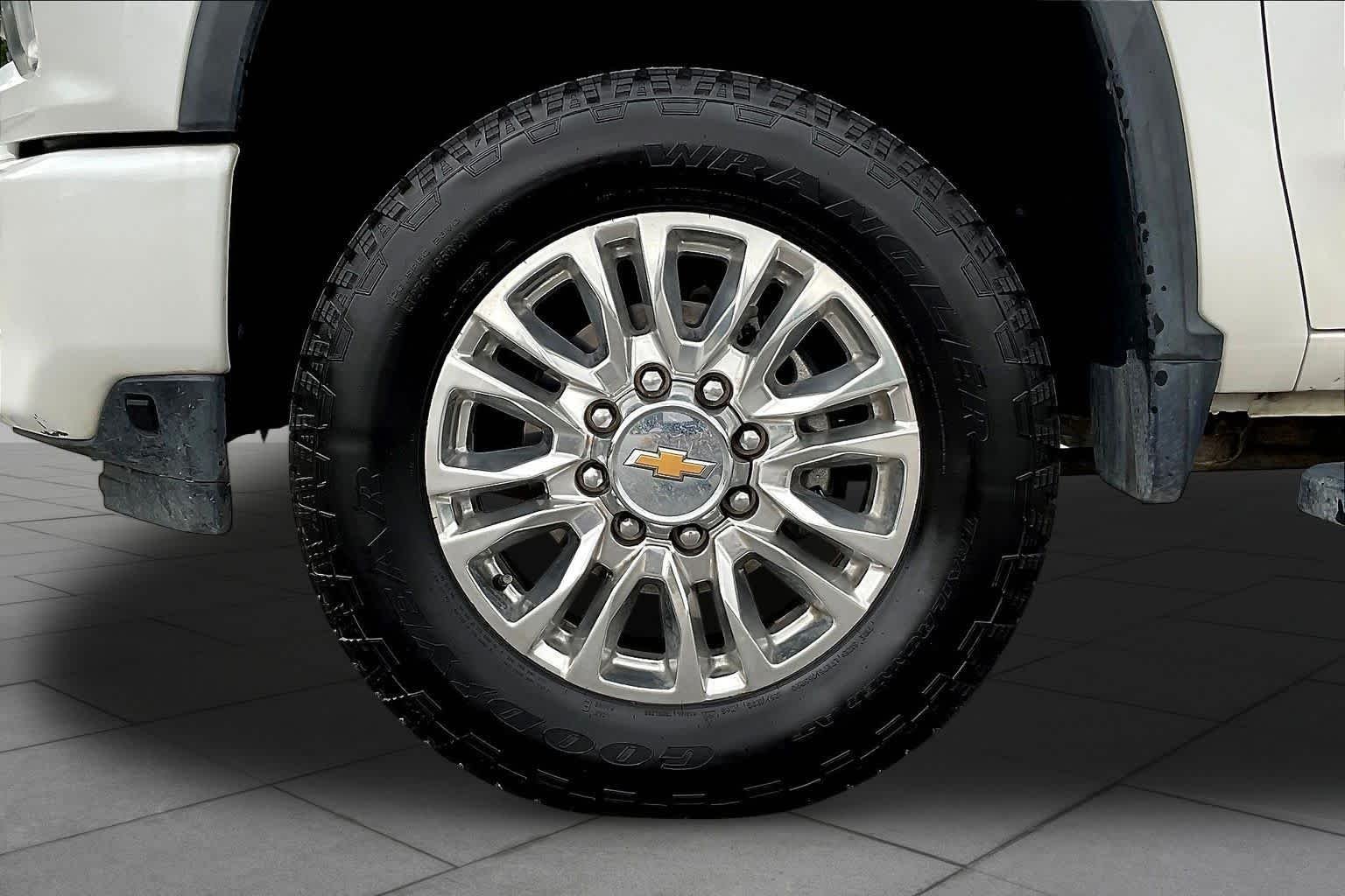 2023 Chevrolet Silverado 2500HD High Country - Photo 20