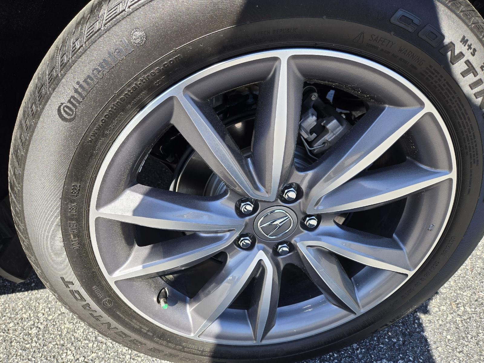 Used 2023 Majestic Black Pearl Acura w/Tech image 11