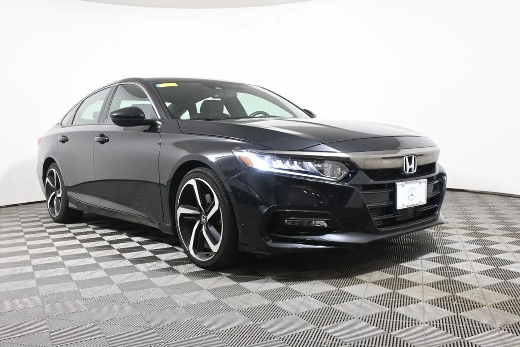 Used 2018 Black Honda Sport image 9