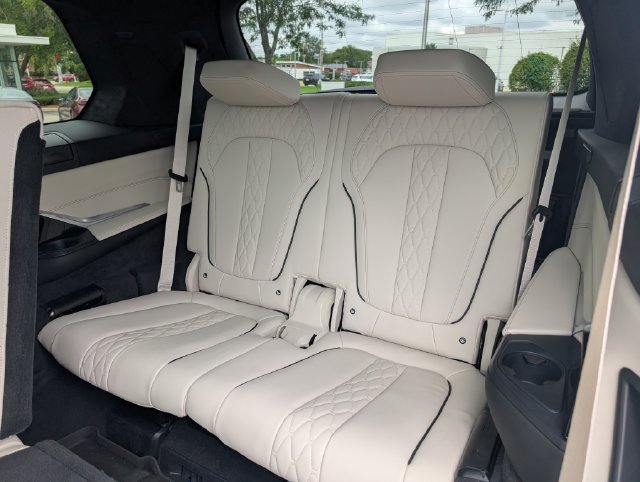 Certified Used 2026 Mineral White Metallic BMW xDrive40i image 16