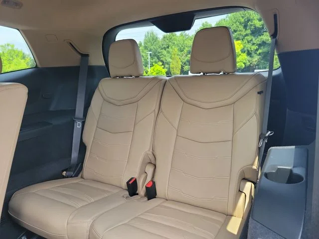 Used 2024 Crystal White Tricoat Cadillac Premium Luxury image 10