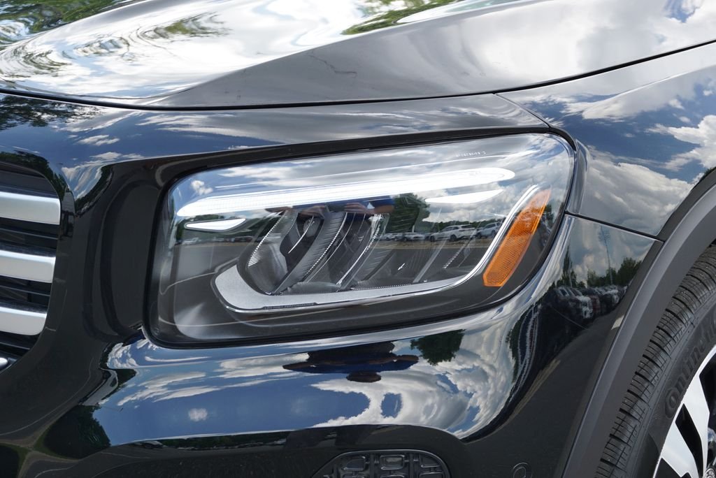 2025 Mercedes-Benz GLB Base - Photo 10