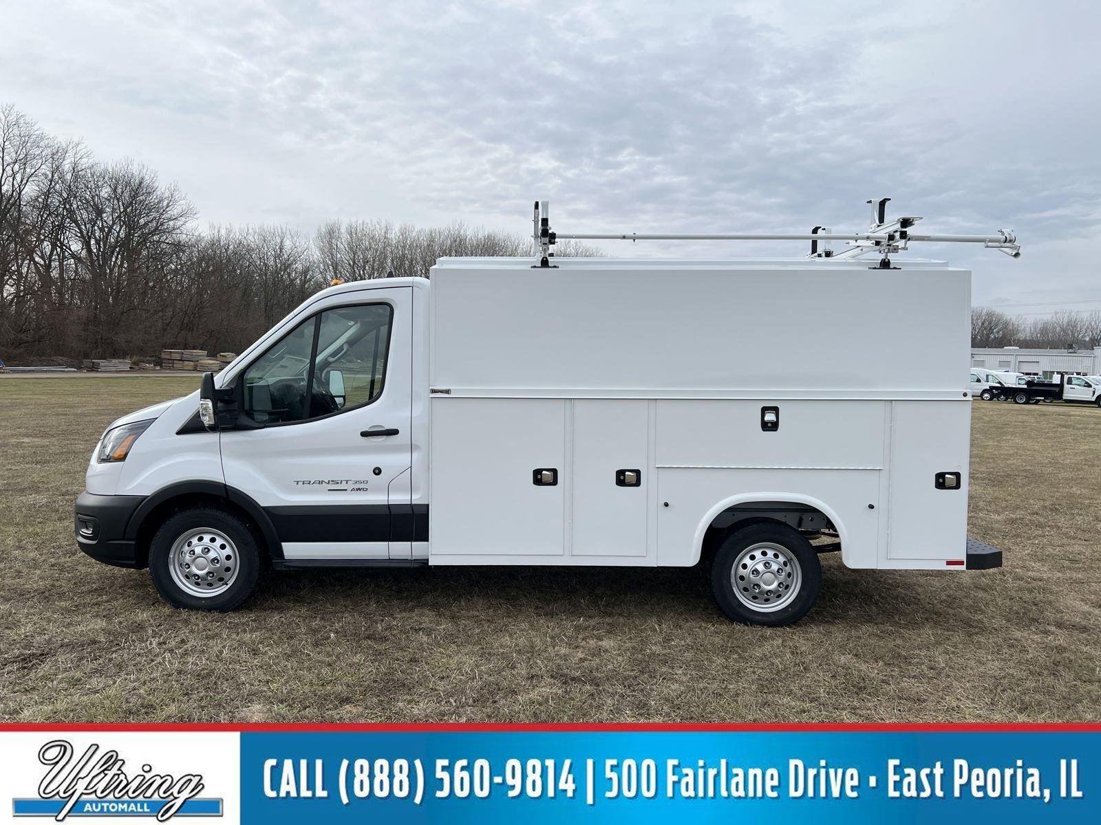 Used 2024 Oxford White Ford T350 AWD SRW image 1