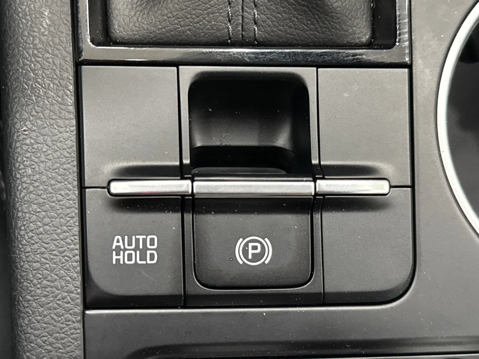 Used 2022 Ebony Black Kia GT-Line AWD image 28