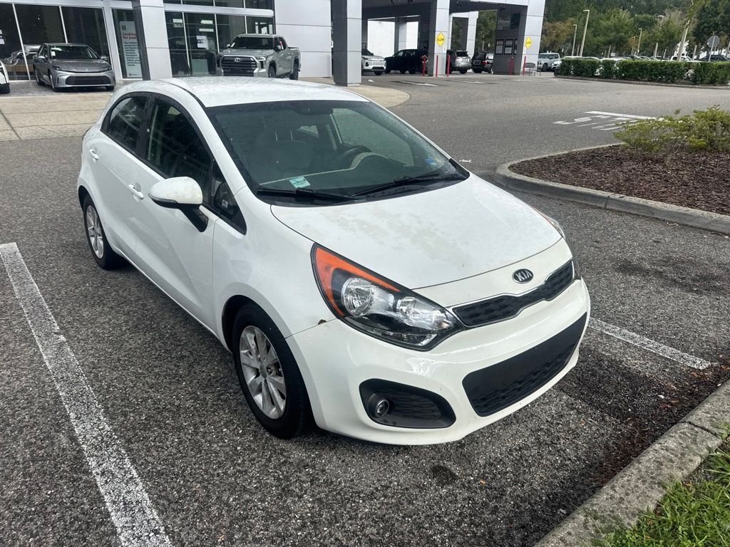 Used 2013 Kia Rio 5-Door EX with VIN KNADN5A31D6304530 for sale in Gainesville, FL