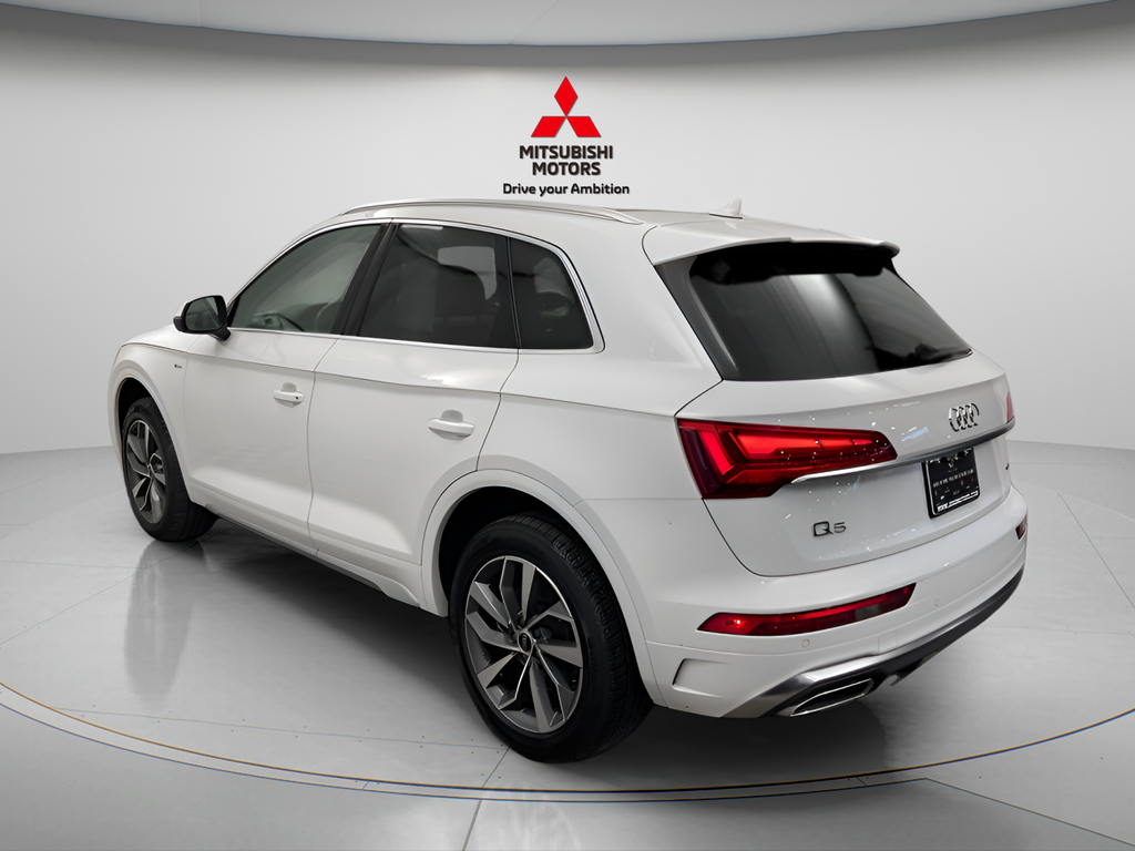 Used 2024 Glacier White Metallic Audi 45 S line Premium Plus image 4