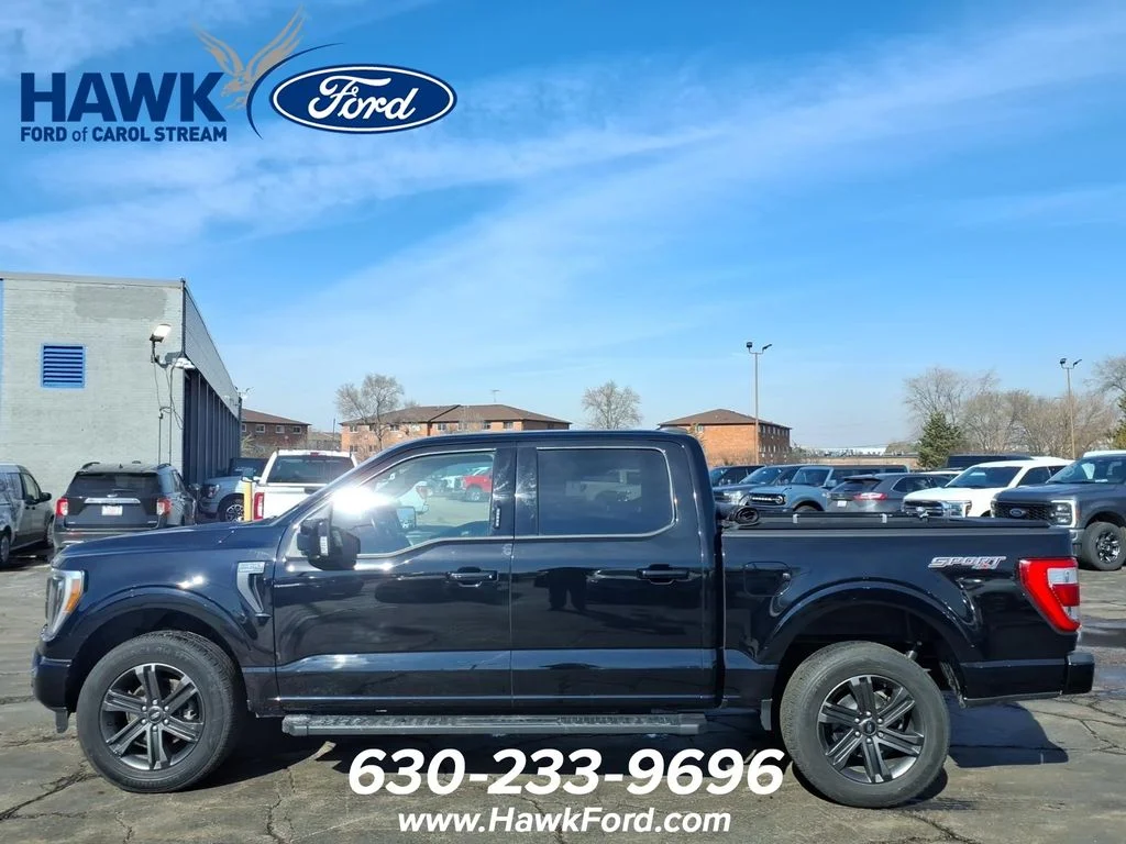 Certified Used 2022 Black Metallic Ford Lariat image 4