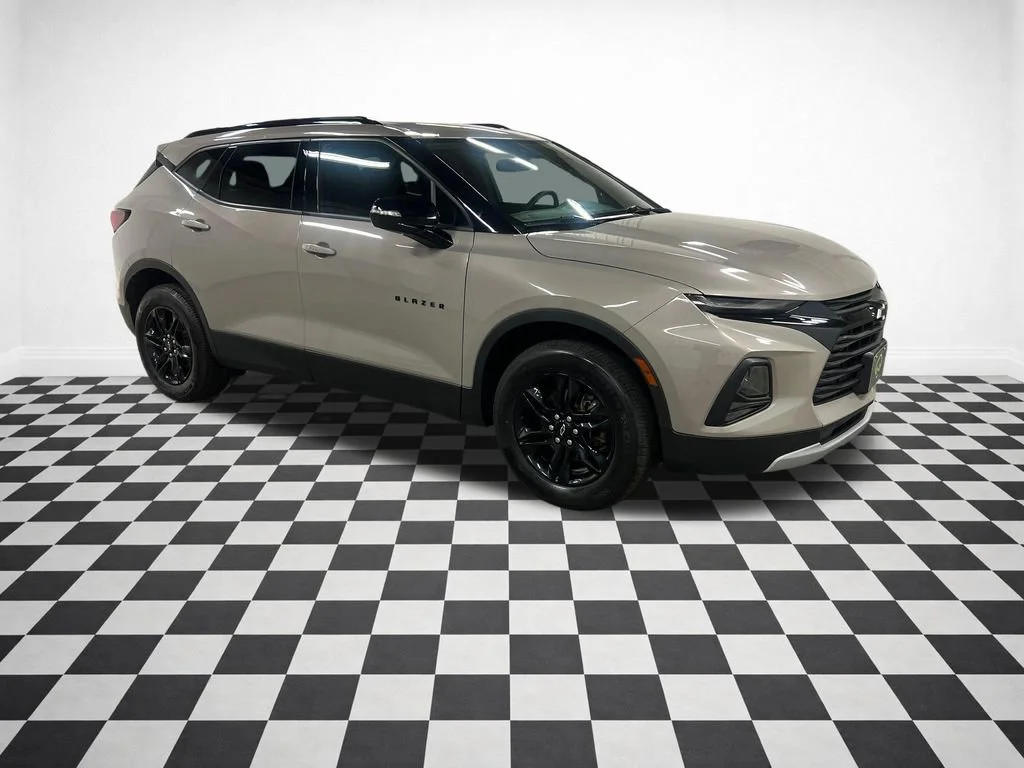 2021 Chevrolet Blazer 2.0T 2LT AWD's photo