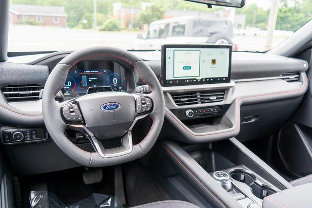 New 2026 Carbonized Gray Metallic Ford ST-Line image 10