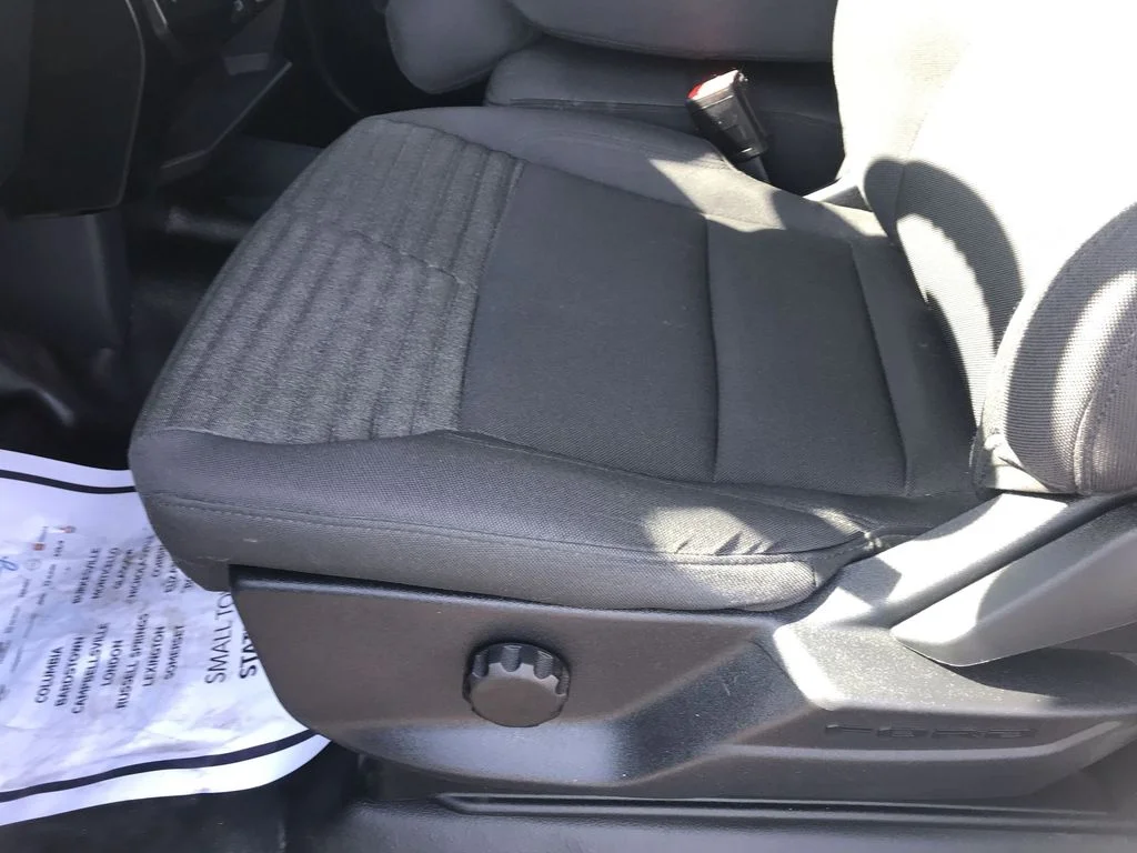 Used 2023 White Ford XL image 12