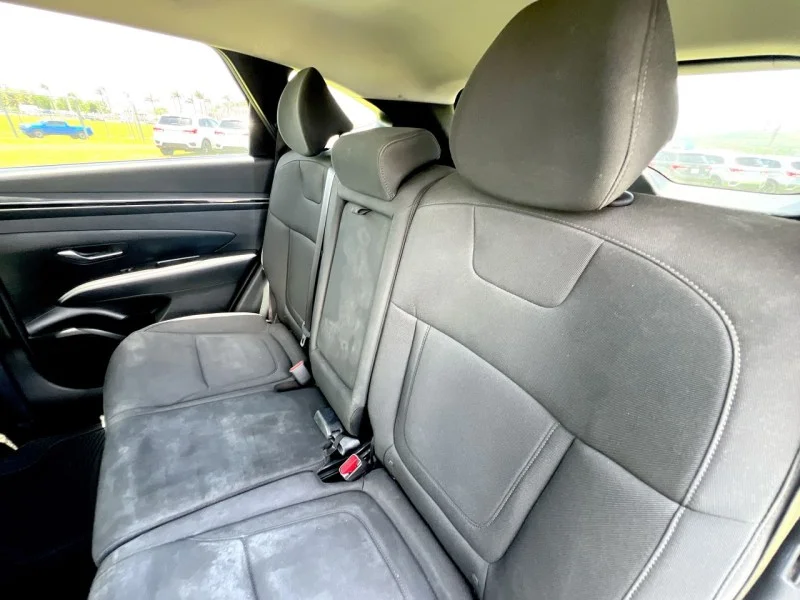 Used 2022 Black Hyundai SEL image 16