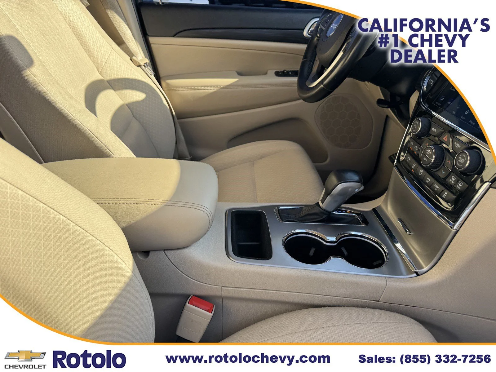 Used 2022 Bright White Clearcoat Jeep Laredo E image 8