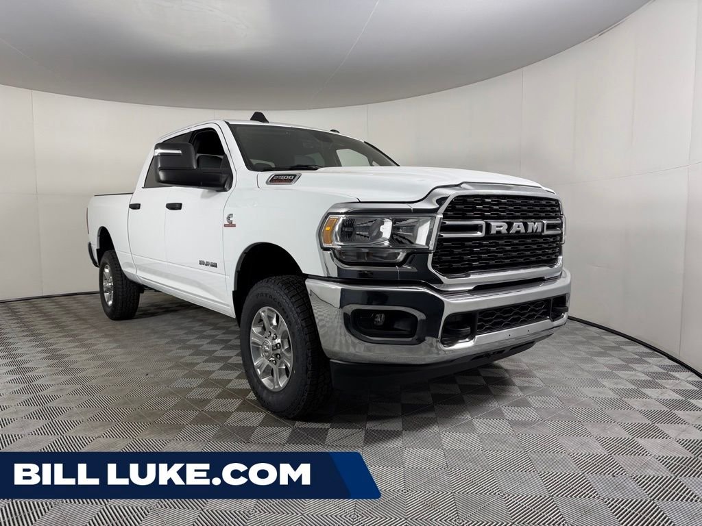Used 2023 White Ram Big Horn image 1