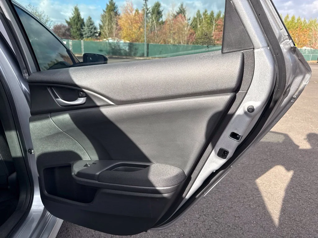 Used 2020 Lunar Silver Metallic Honda EX image 23