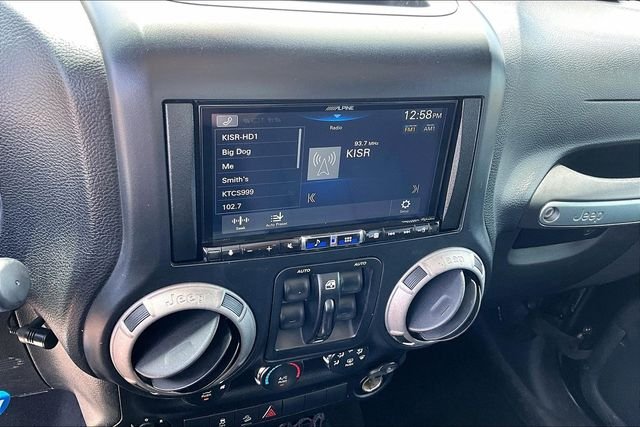 Used 2013 Black Jeep Unlimited Sport image 17