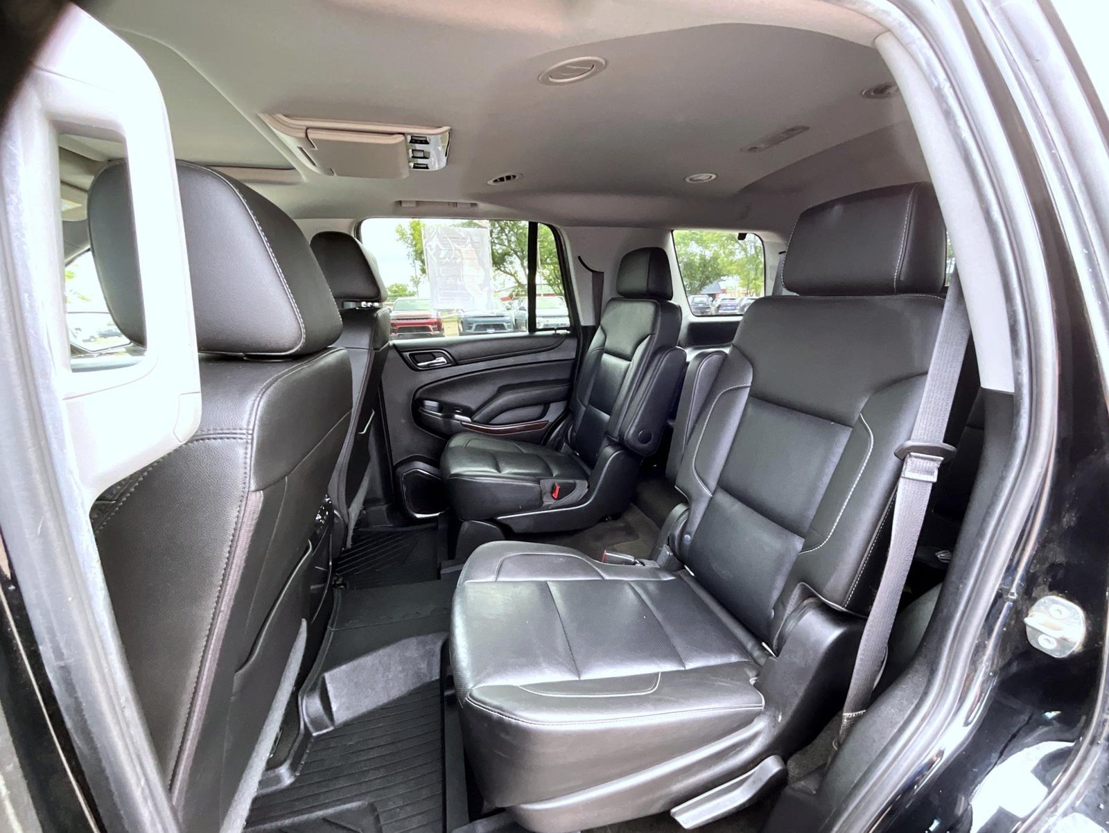 Used 2018 Black GMC SLT image 22