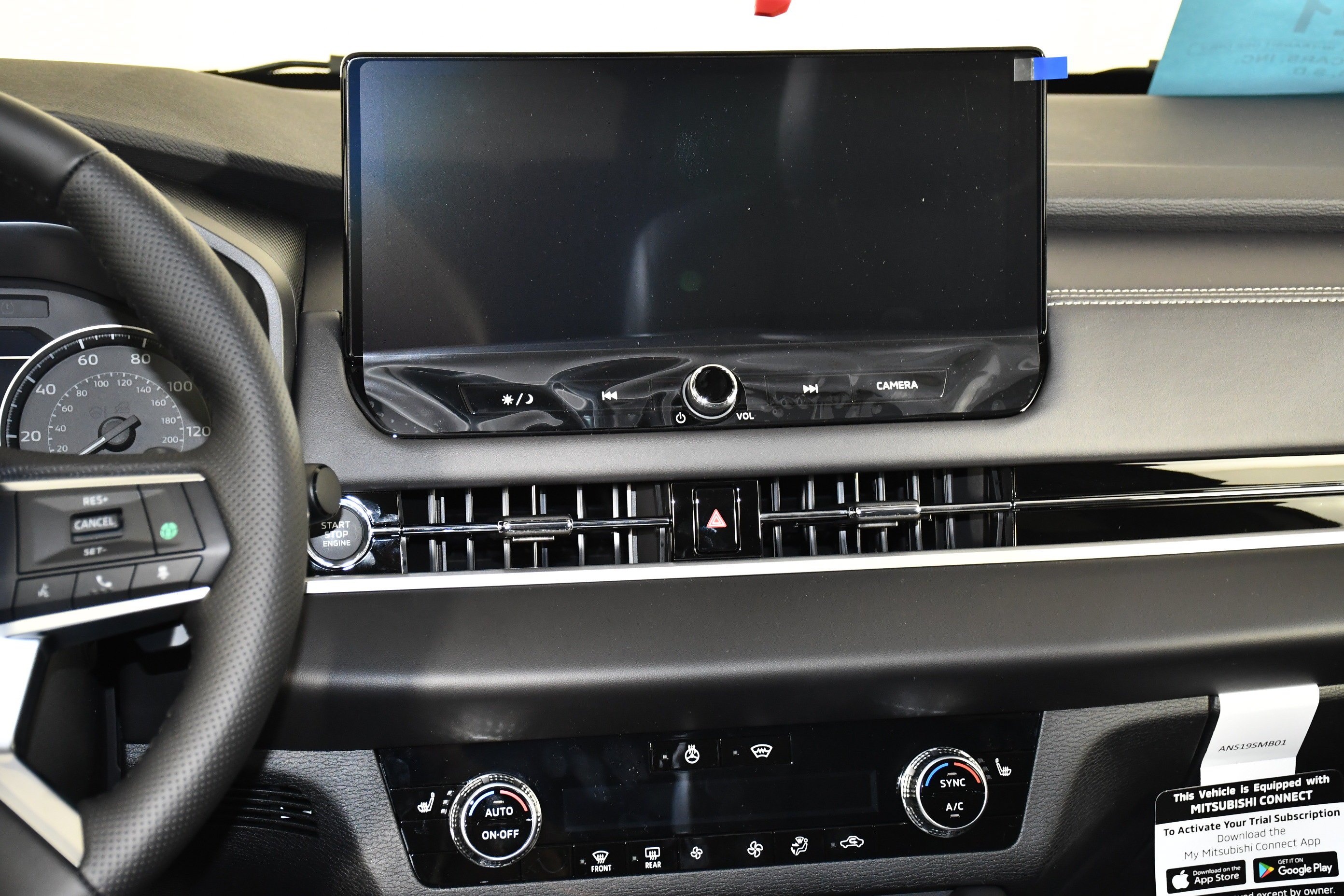 New 2026 Moonstone Gray/Black Roof Mitsubishi Trail Edition image 12