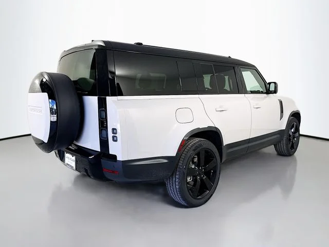 New 2026 Borasco Grey Land Rover S image 5