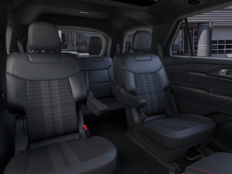 New 2026 Space White Metallic Ford ST-Line image 10