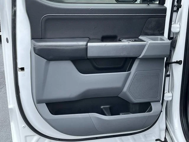 Used 2024 White Ford XLT image 16