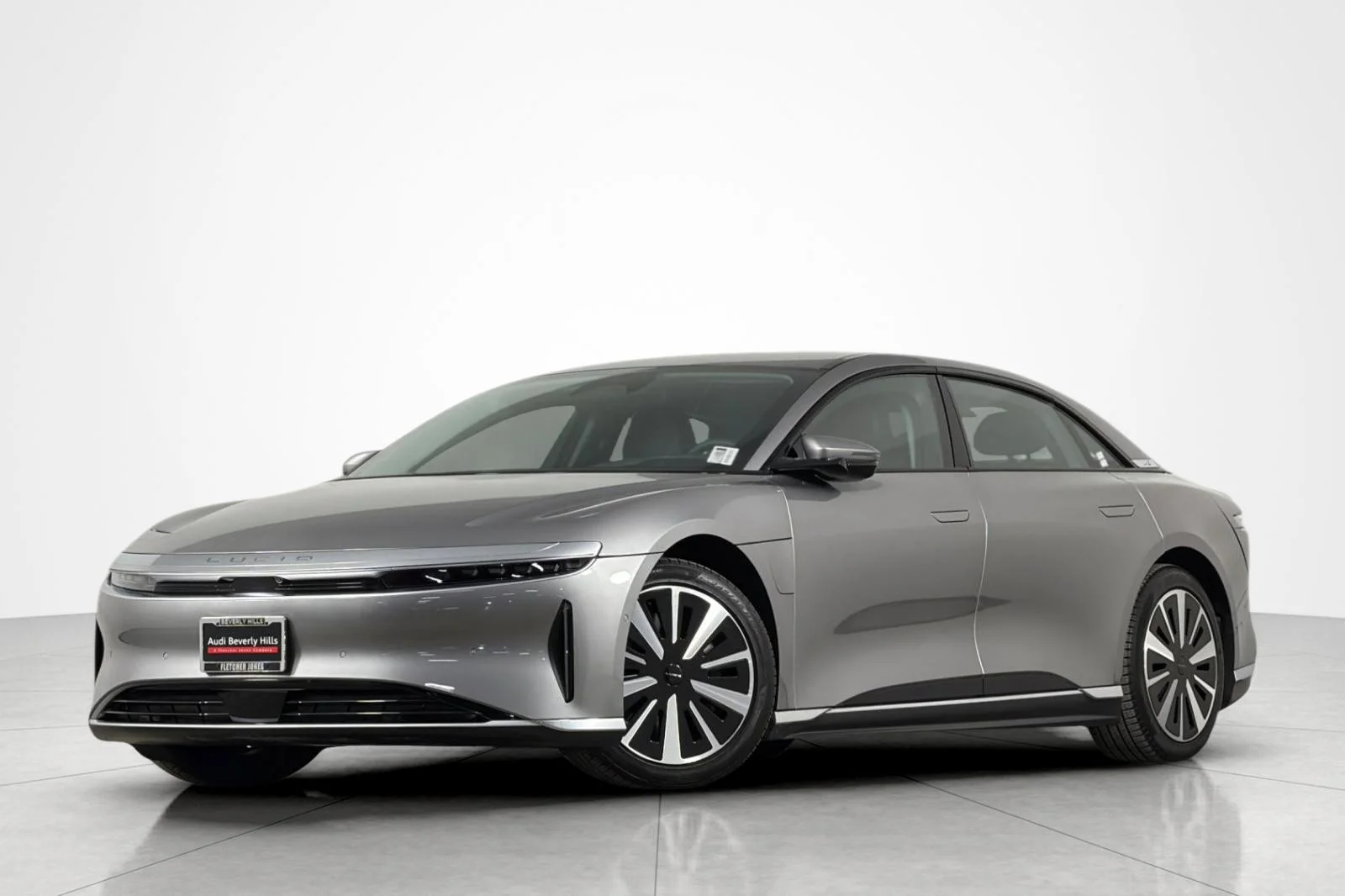 Used 2026 GRAY Lucid Touring AWD image 1