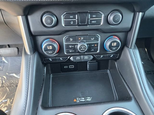 Used 2023 Green Chevrolet LT image 15